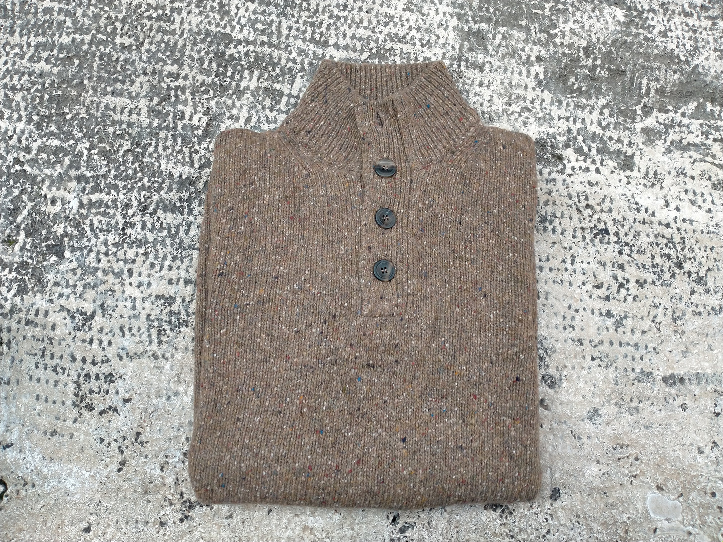 Pullover lupetto Donegal con bottoni Angelo Cenci